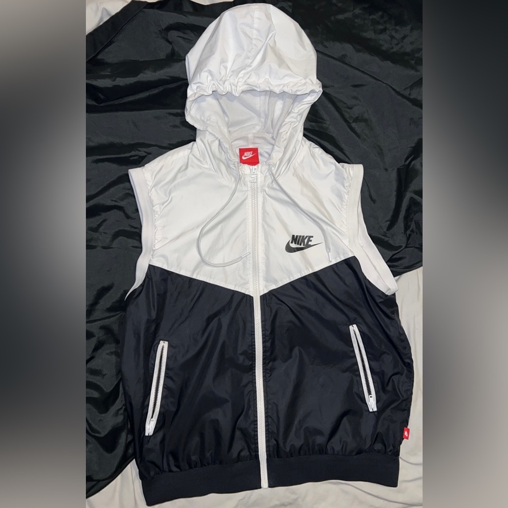 Nike Hooded Vest - Teens XL